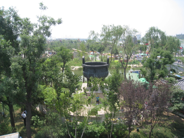 Ƭ 202.jpg
