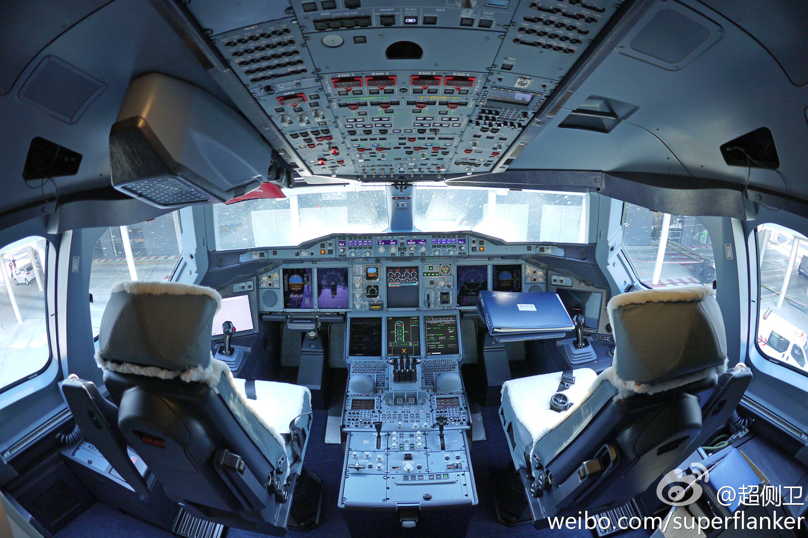 A380