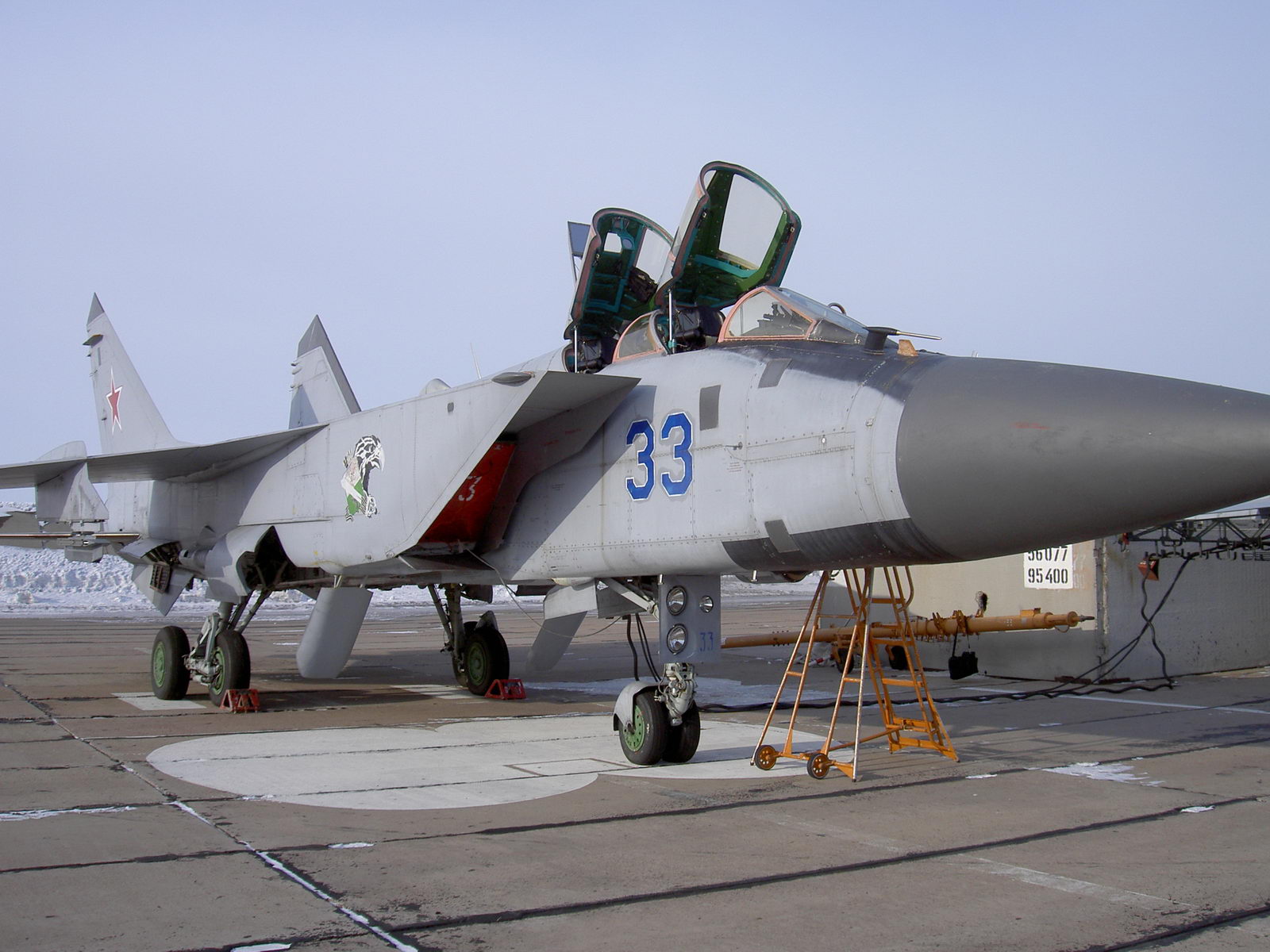 az_mig-31_02.jpg