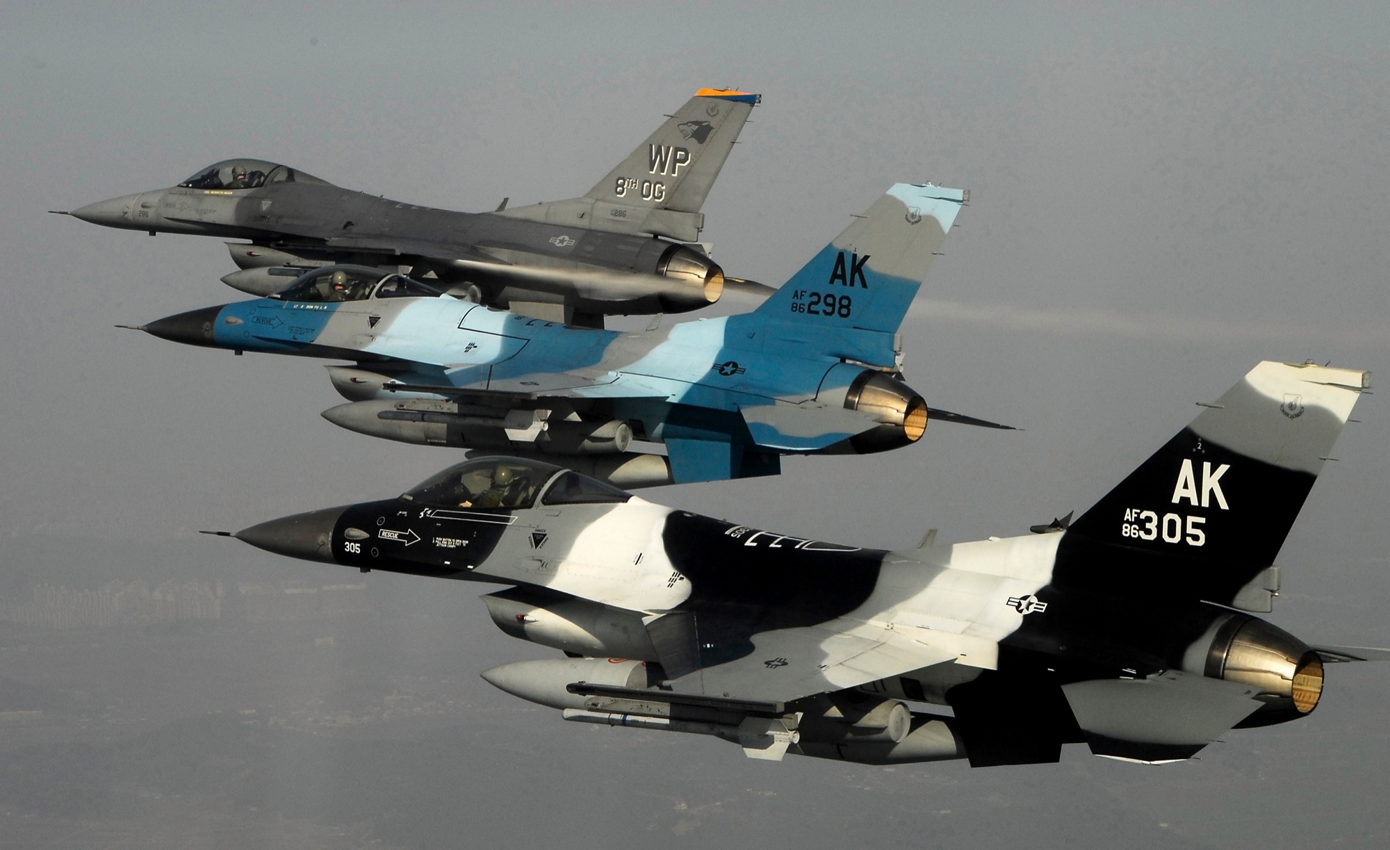 f16triad_20080116.jpg