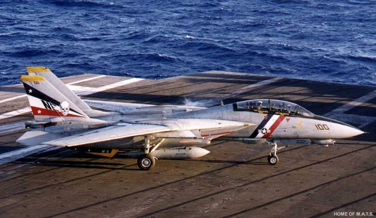 f14-photo-vf002-07xl.jpg