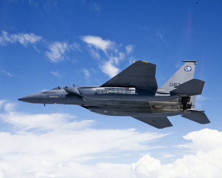 F-15SE-02.jpg